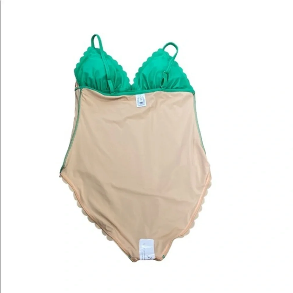 J. Crew Women’s Scalloped Edge‎ One Piece Swimsuit Green Size XL
